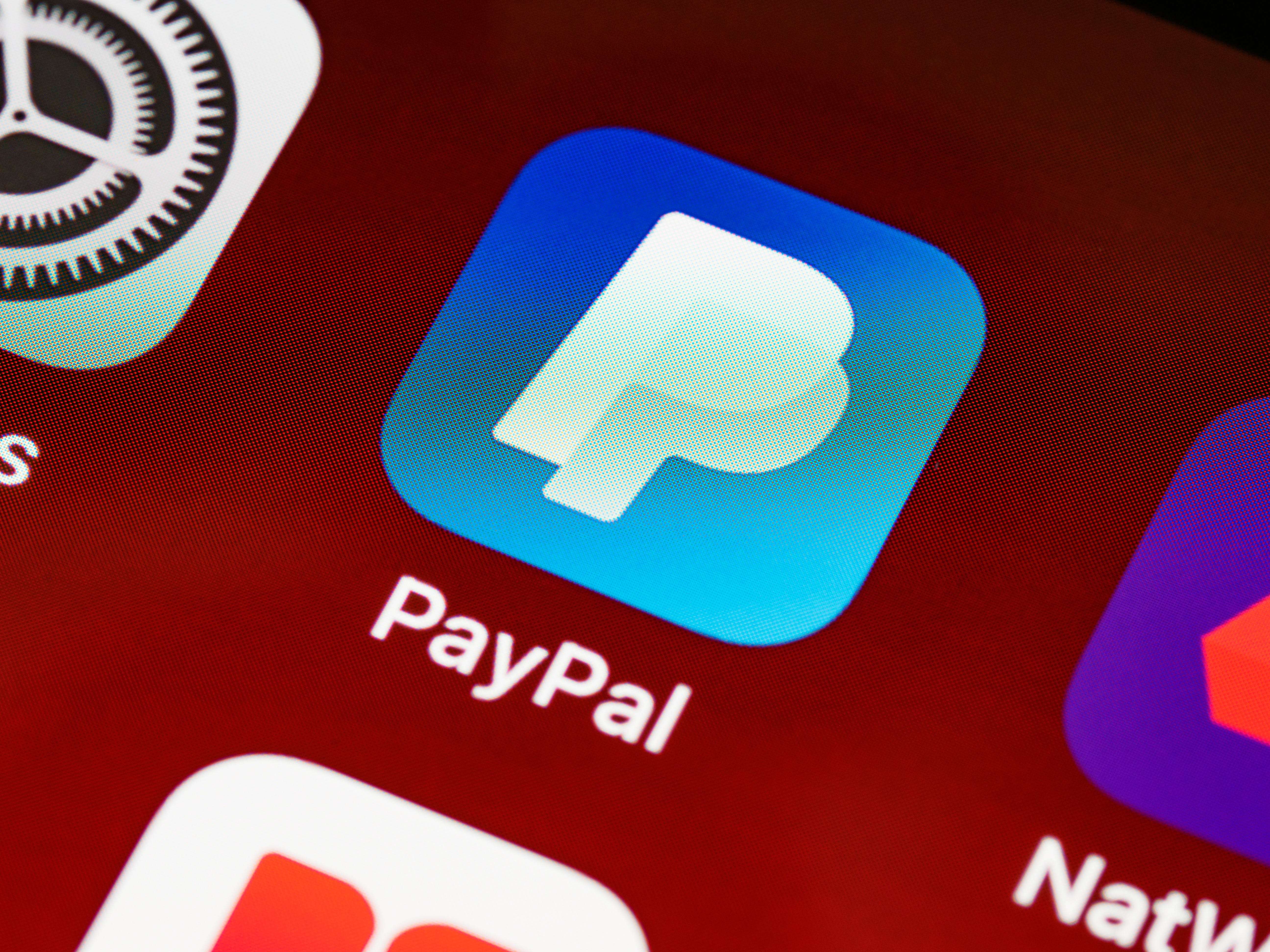 A New Era for E-Commerce: PayPal and Stripe Payment Gateways Set to Launch in Pakistan